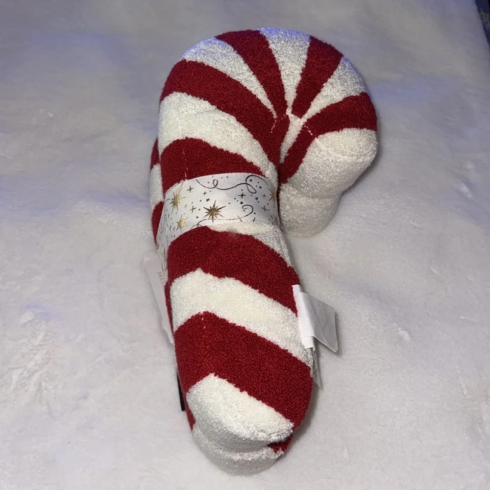 Cynthia Rowley Candy Cane 2Pack Pillows